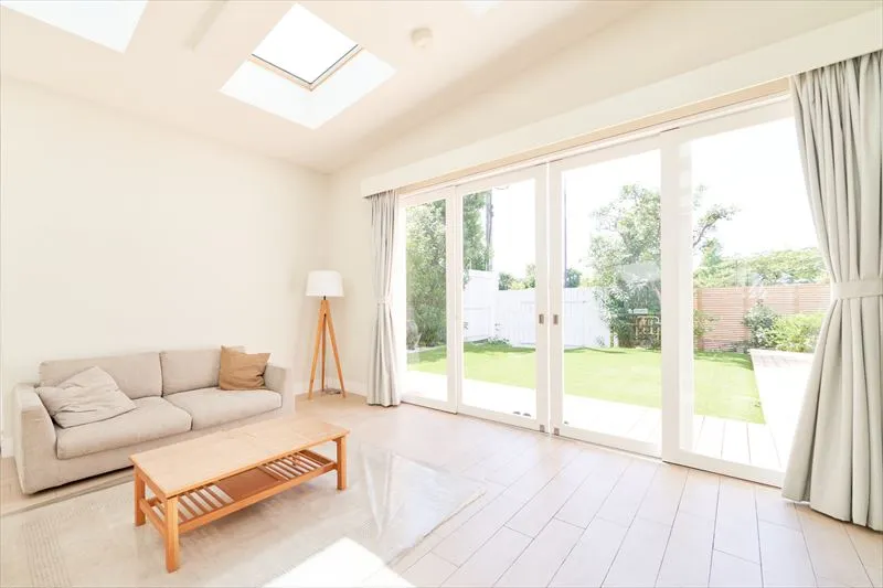 建築前の害虫対策とは